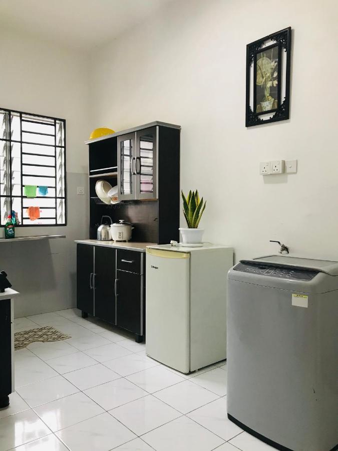 Alyn Home Batu Pahat II Wifi Coway Mohd Noor Buitenkant foto